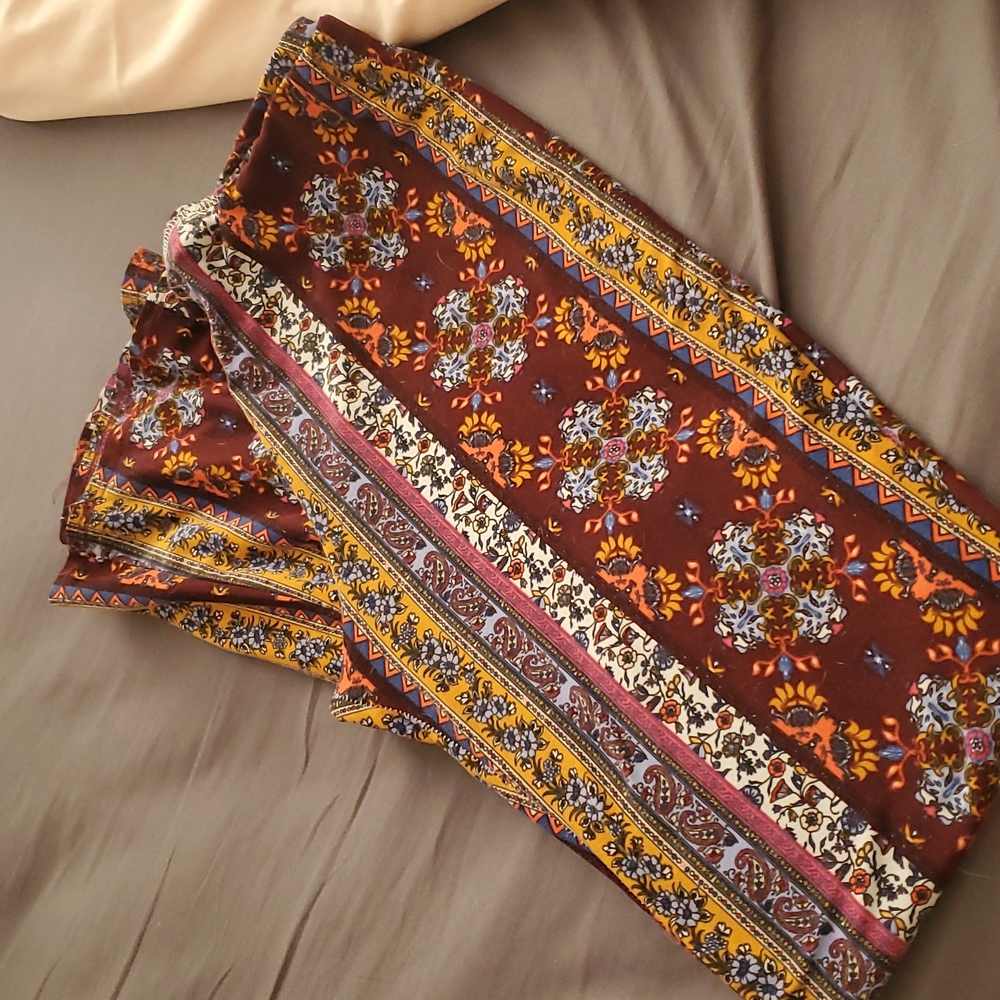 Boho style flare leg pants elastic waist size L